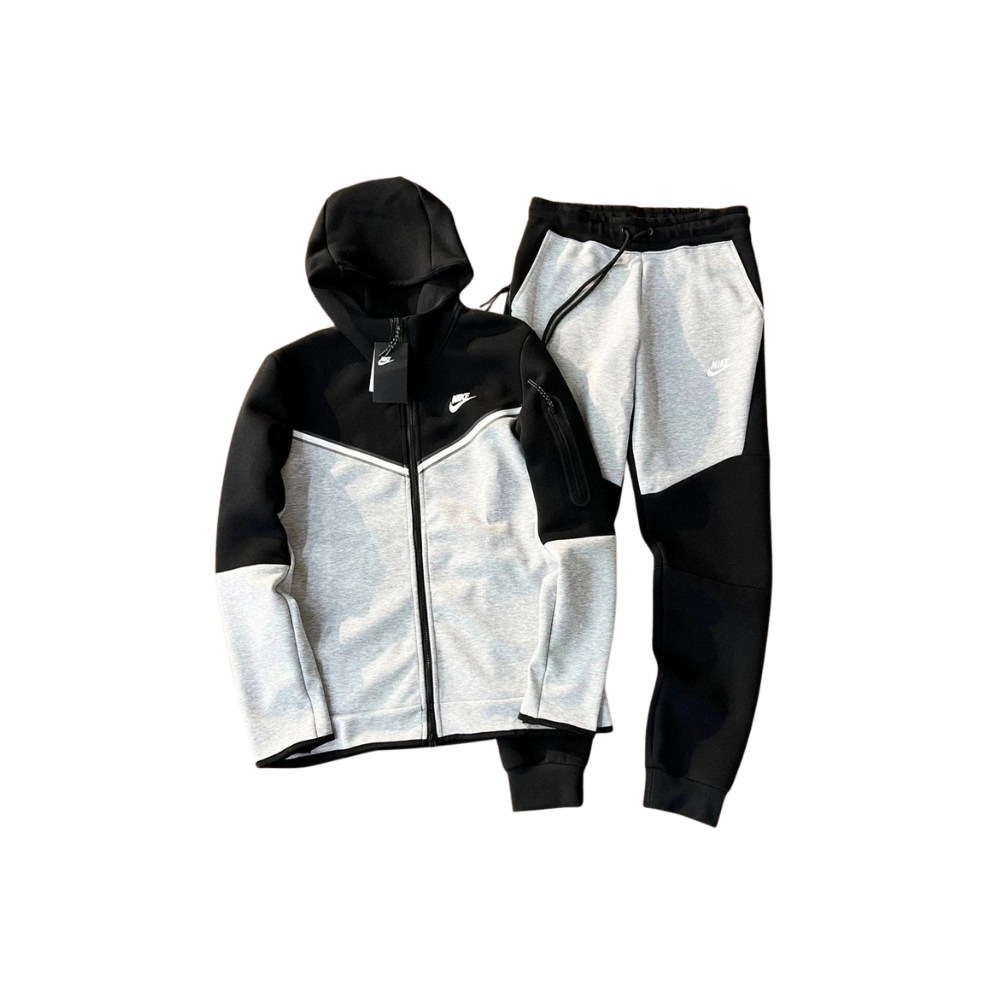 NIKE TECH